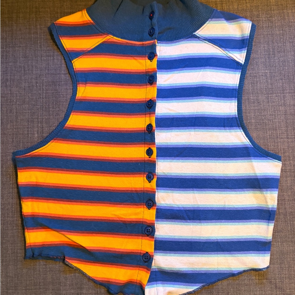 Striped Sleeveless Crop Top